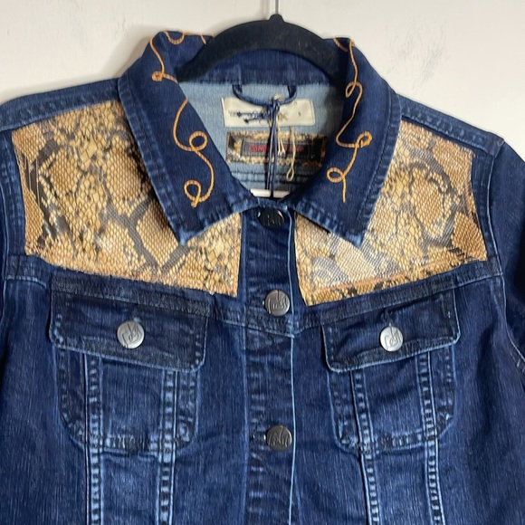 Lola Jeans | Women’s Dark Wash Western Snake Skin Print Details Size Small NWT - Picture 3 of 6